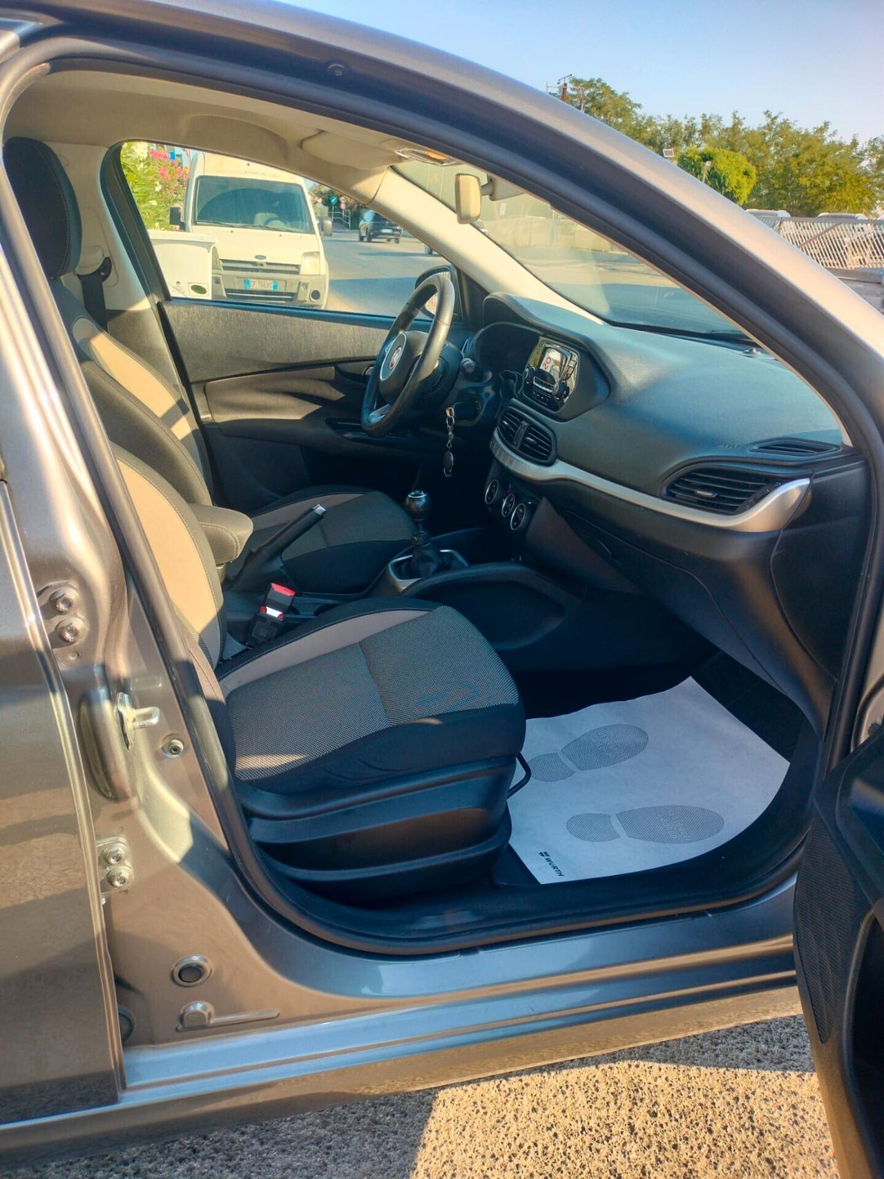 Fiat Tipo 1.6 Mjt 4 porte Opening Edition Plus