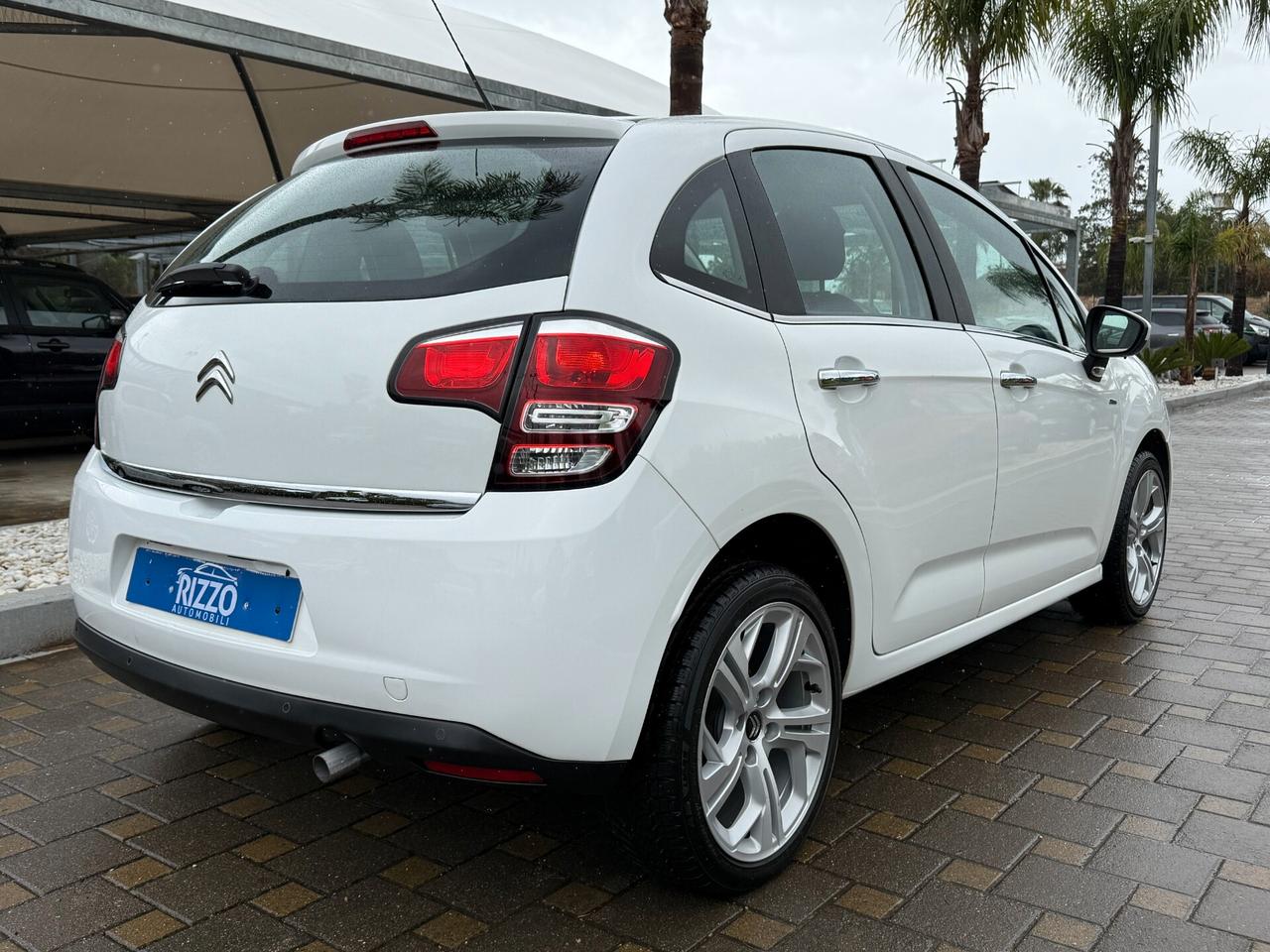 Citroen C3 1.2 VTi 82 Exclusive Tetto