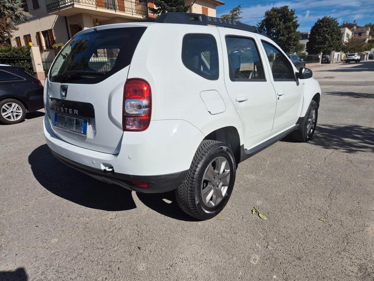 Dacia Duster 1.6 110CV 4x2 GPL Lauréate OK NEOPATENTATI