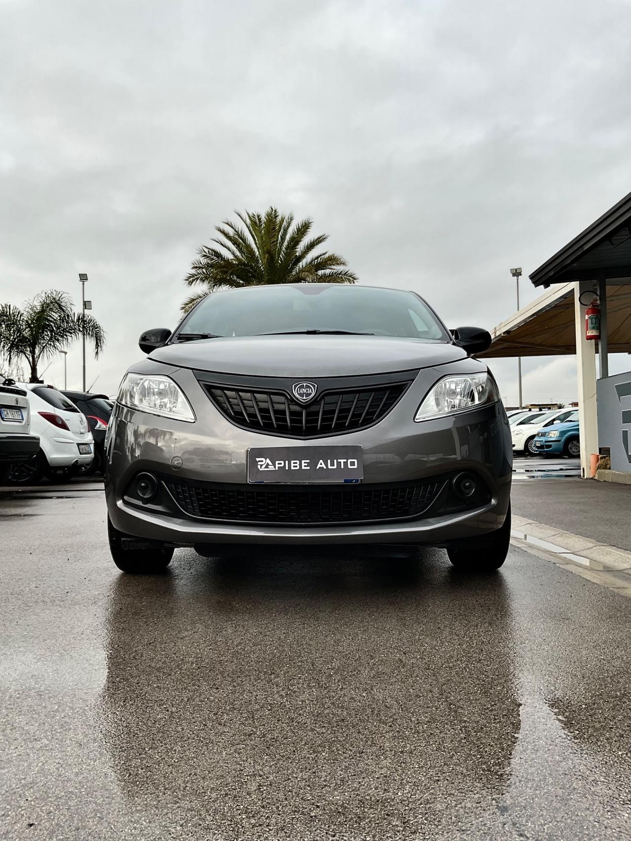 Lancia Ypsilon 1.0 FireFly 5 porte S&S Hybrid Gold