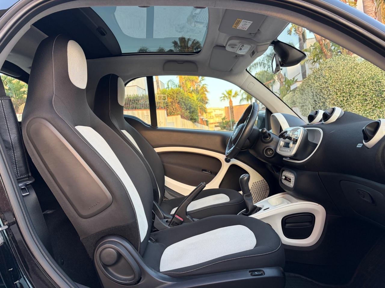 Smart ForTwo 1000 62 kW coupé passion