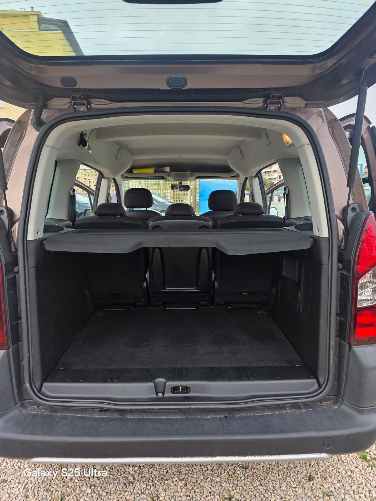 Peugeot Partner Tepee 1.6 HDi 92CV Outdoor 2015