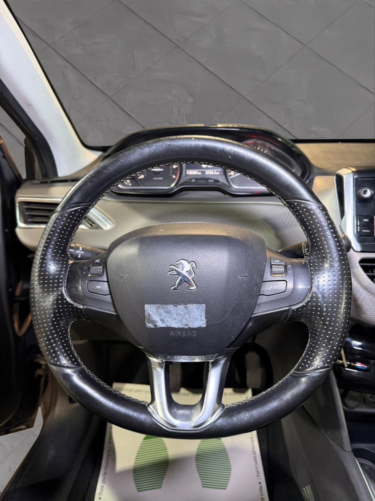 Peugeot 208 1.2 PureTech 82 5P Allure