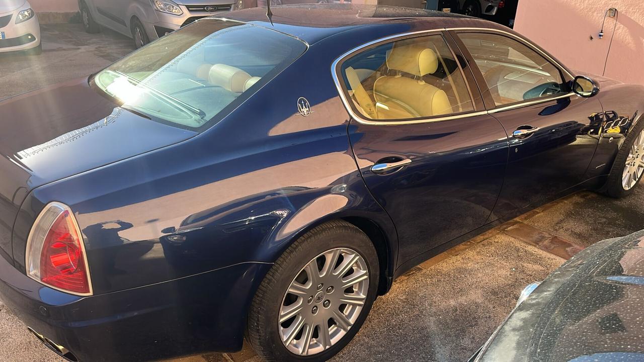 Maserati Quattroporte