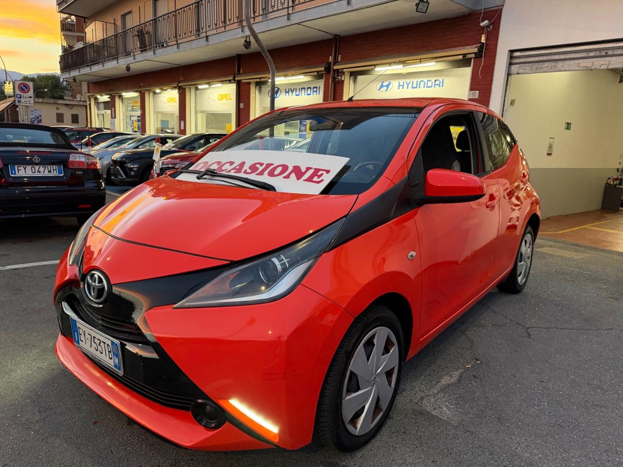 Toyota Aygo 1.0 VVT-i 69 CV 5 porte x-wave