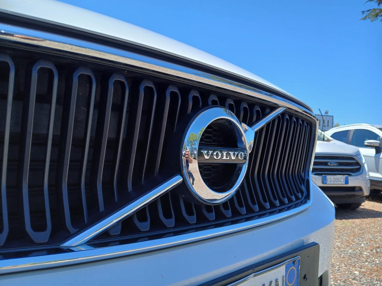 Volvo XC40 D3 geartronic R-Desing