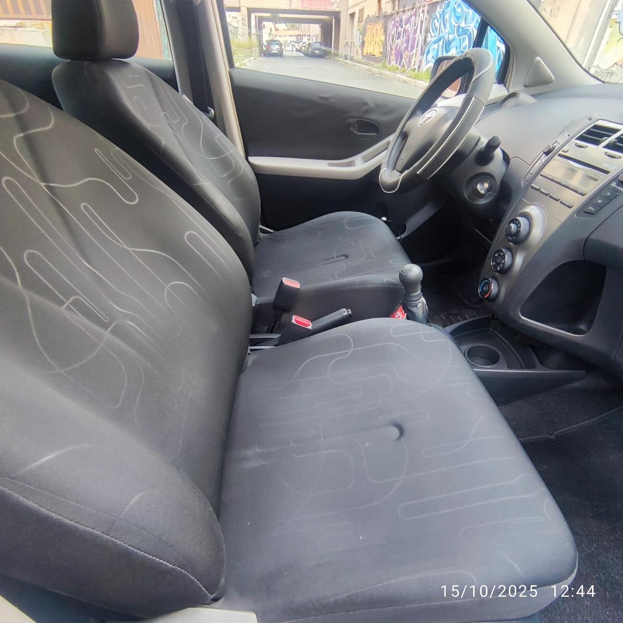 Toyota Yaris 1.0 5 porte Now cn gpl