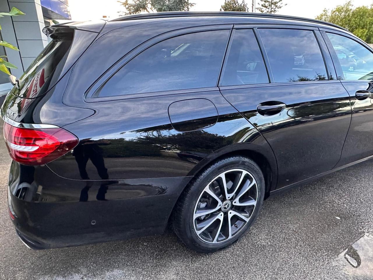 Mercedes E 220 d S.W. 4Matic Auto Business Sport