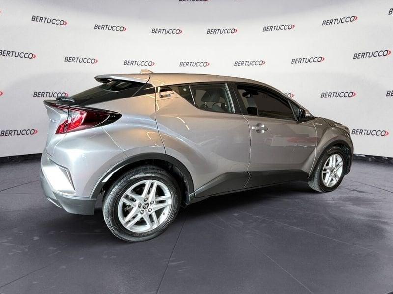 Toyota C-HR (2016-2023) 1.8 Hybrid E-CVT Business