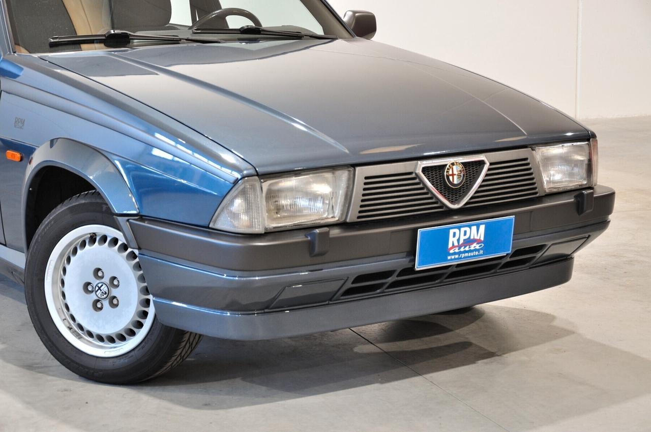 Alfa Romeo 75 2.0i Twin Spark ASI Blu Chiaro Metallizzato