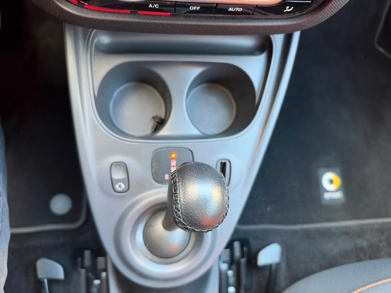 Smart ForTwo 2016 1.0 twinamic Passion AUTOMATICA LEGGI!
