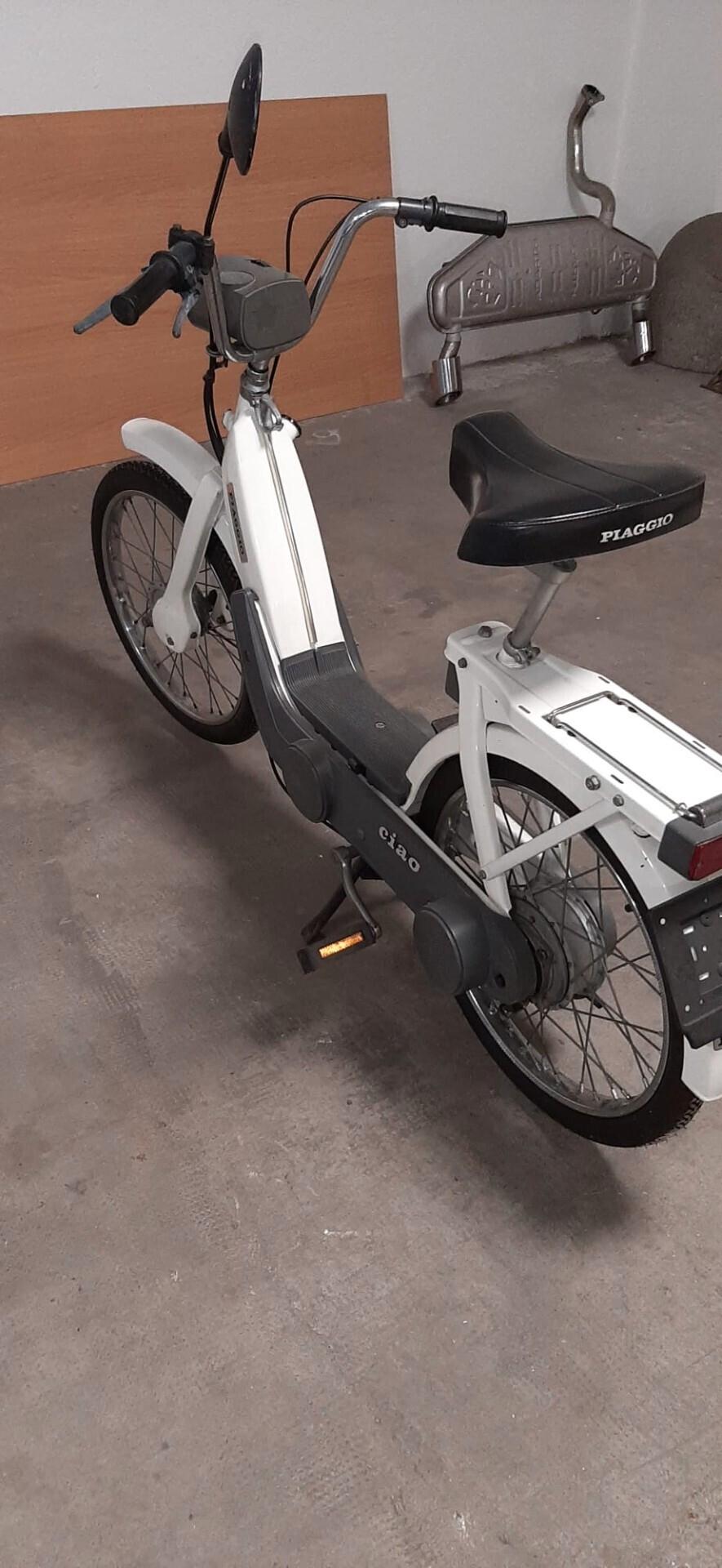 Piaggio Ciao PX