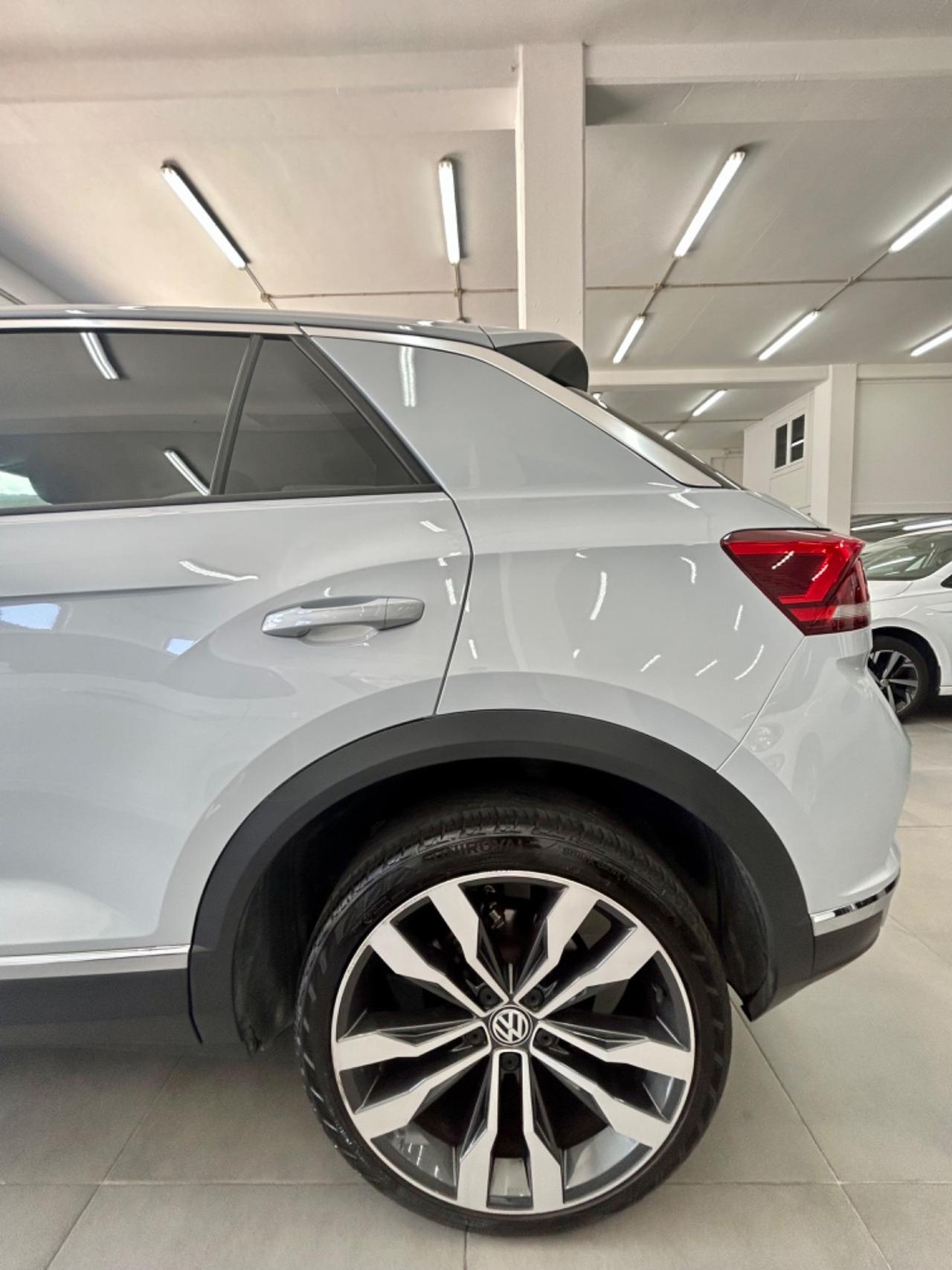 VW T-Roc FULL OPTIONAL finanziabile