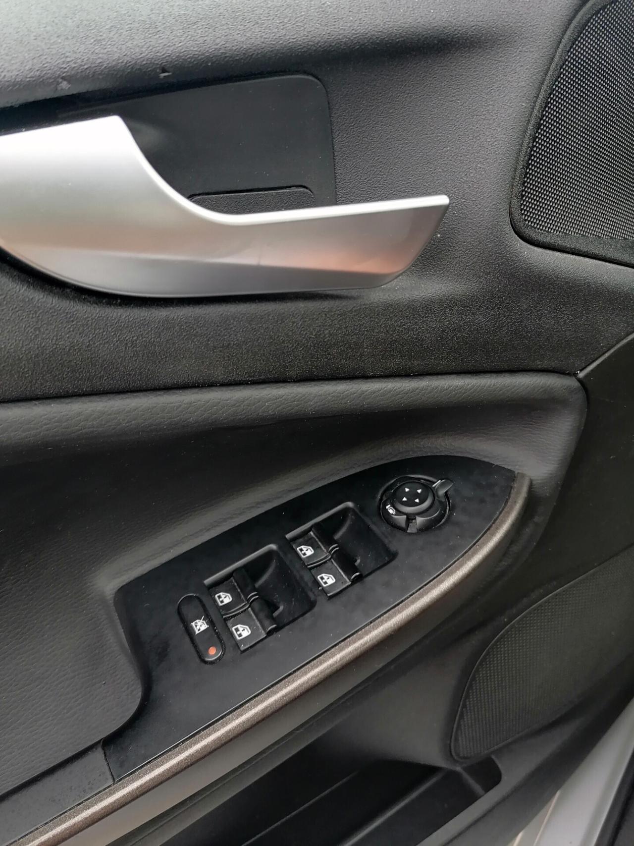 Alfa Romeo Giulietta 1.6 JTDm-2 120 CV Distinctive