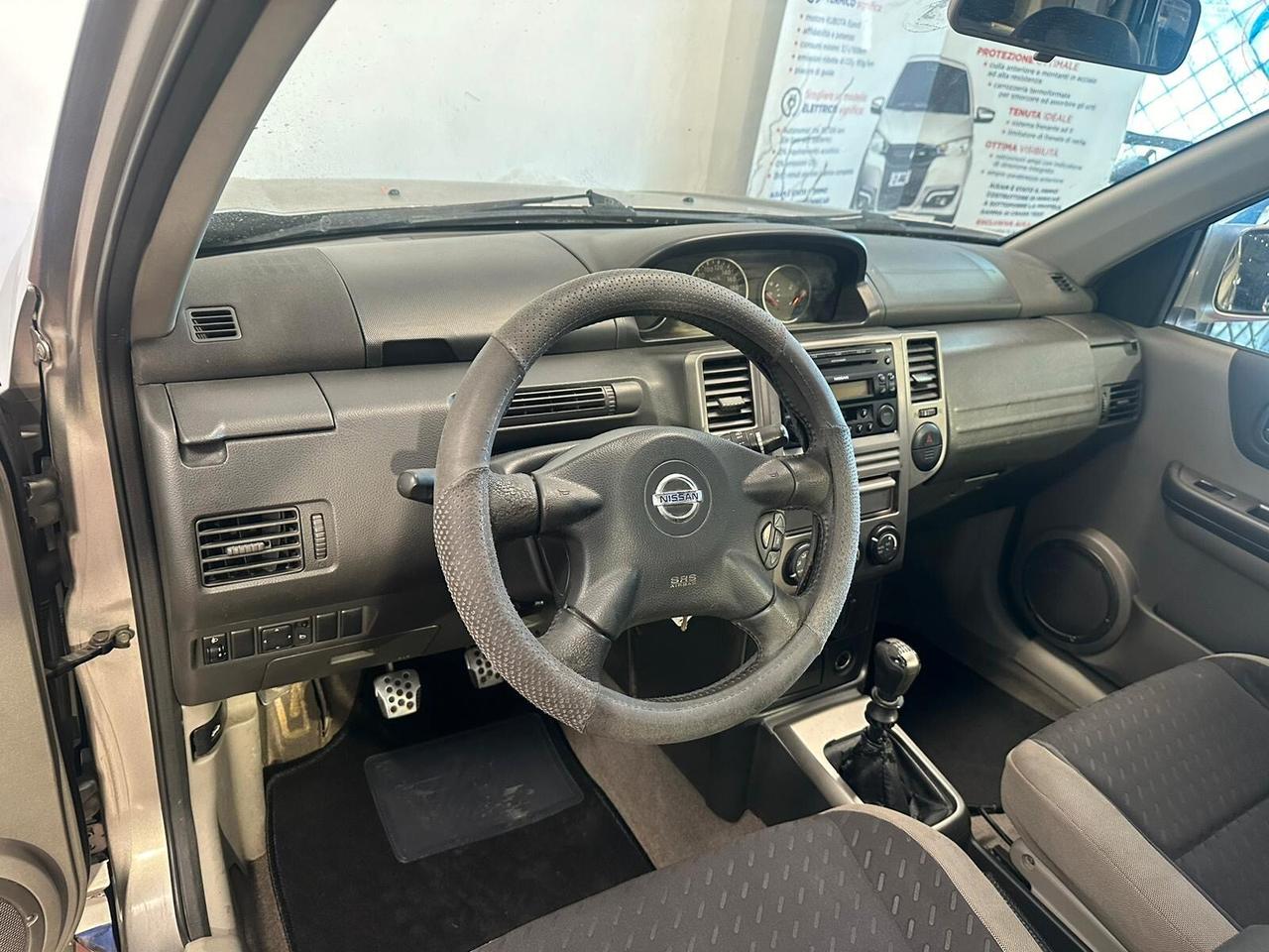 Nissan X-Trail 2.2 dCi Elegance