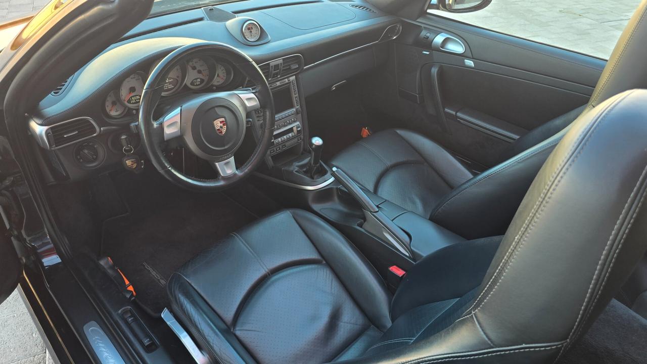 Porsche 911 Carrera S Cabriolet 3.8CC HARD TOP