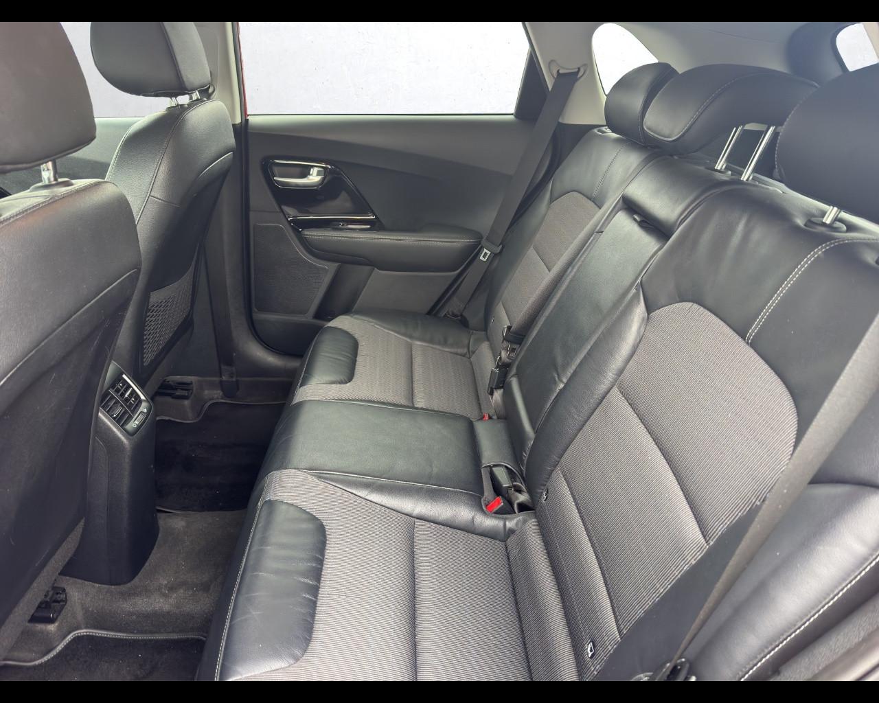 KIA Niro 1ª serie - Niro 1.6 GDi DCT HEV Style