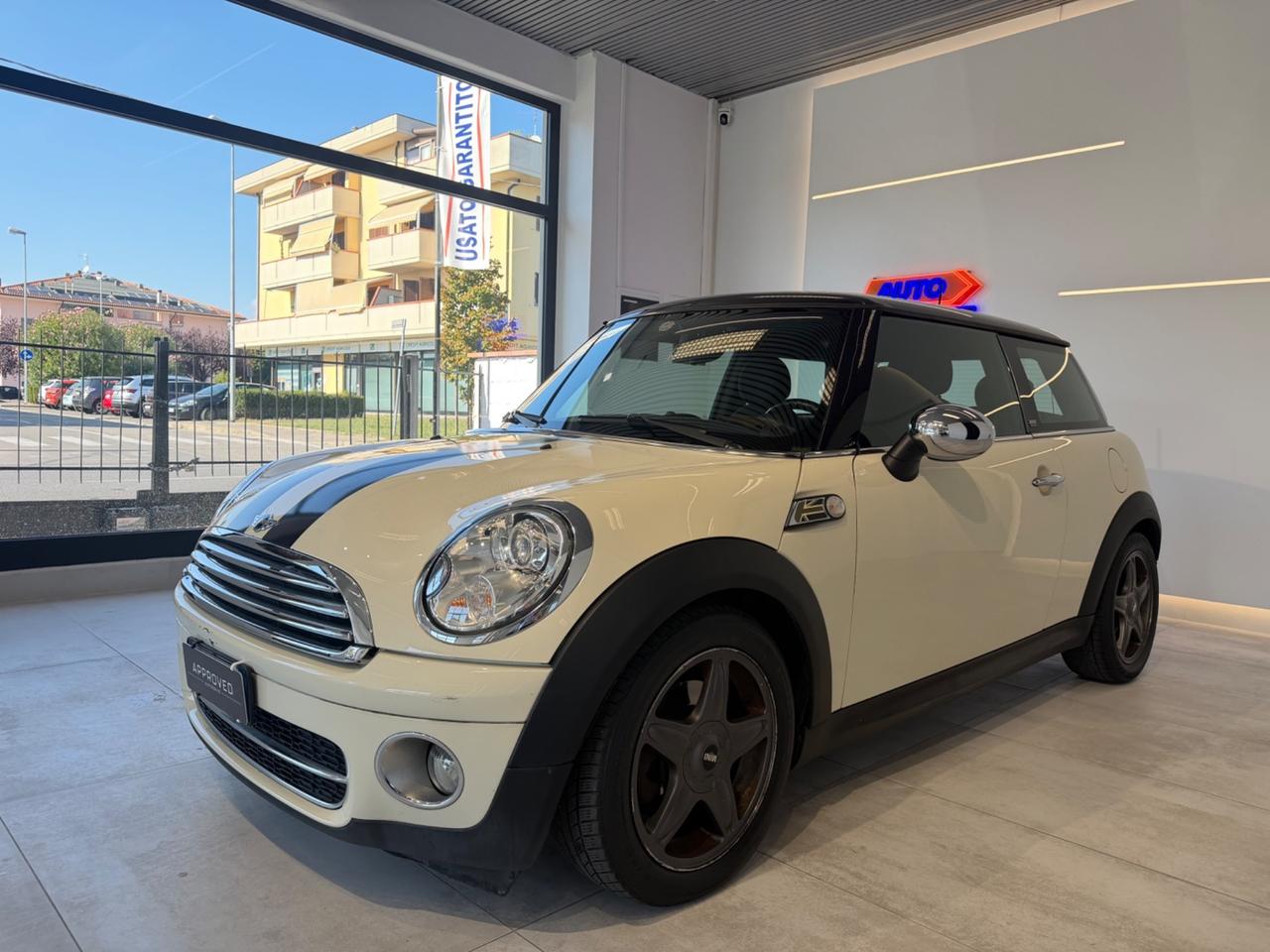 Mini 1.6 16V Abbey Road D