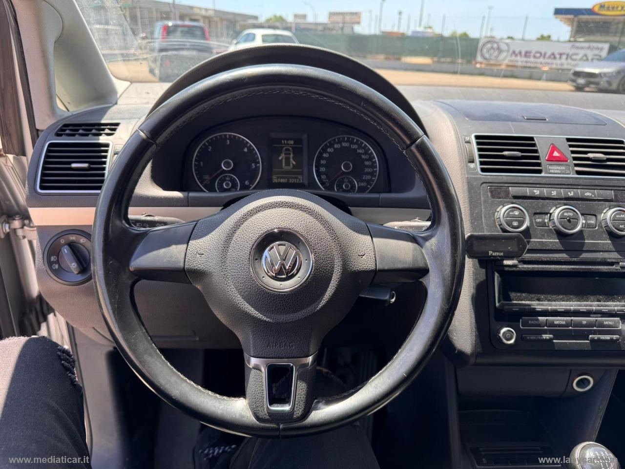 VOLKSWAGEN Touran Business 1.6 TDI Comfortline