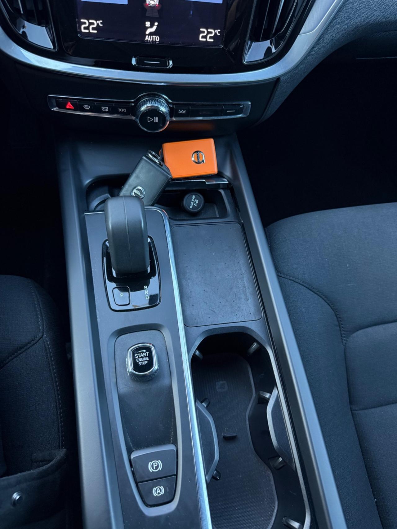Volvo V60 B4 (d) Geartronic R-Design