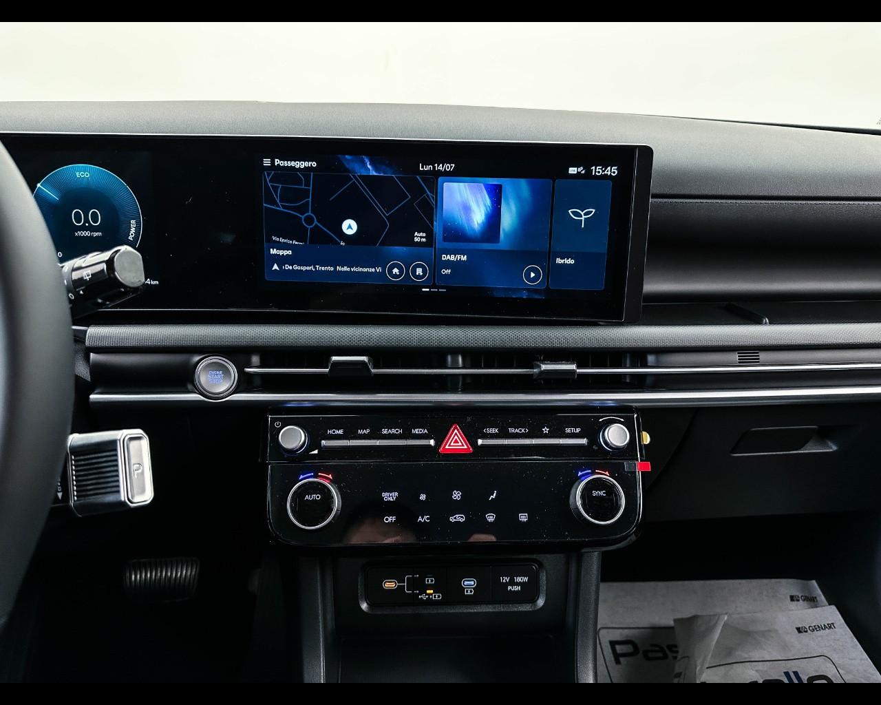HYUNDAI TUCSON PE 1.6HEV AT 2WD BUSINESS