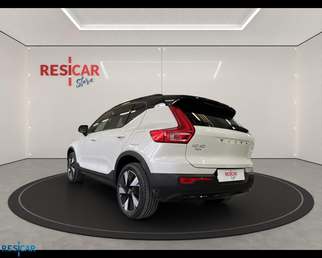VOLVO XC40 RECHARGE SINGLE MOTOR EXTENDED RANGE CORE
