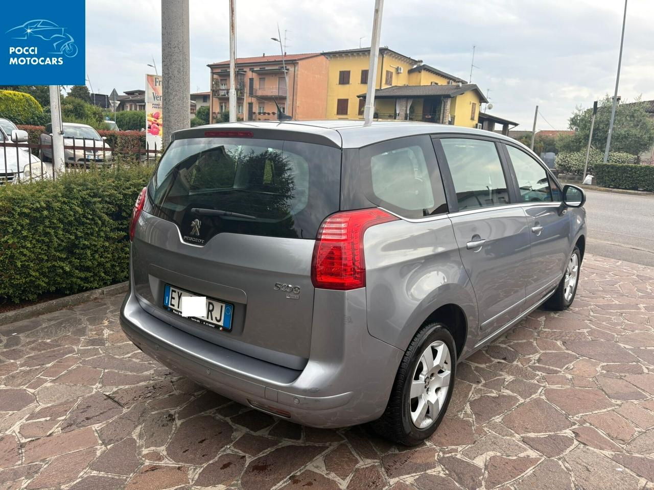 Peugeot 5008 BlueHDi 120 EAT6 S&S Active