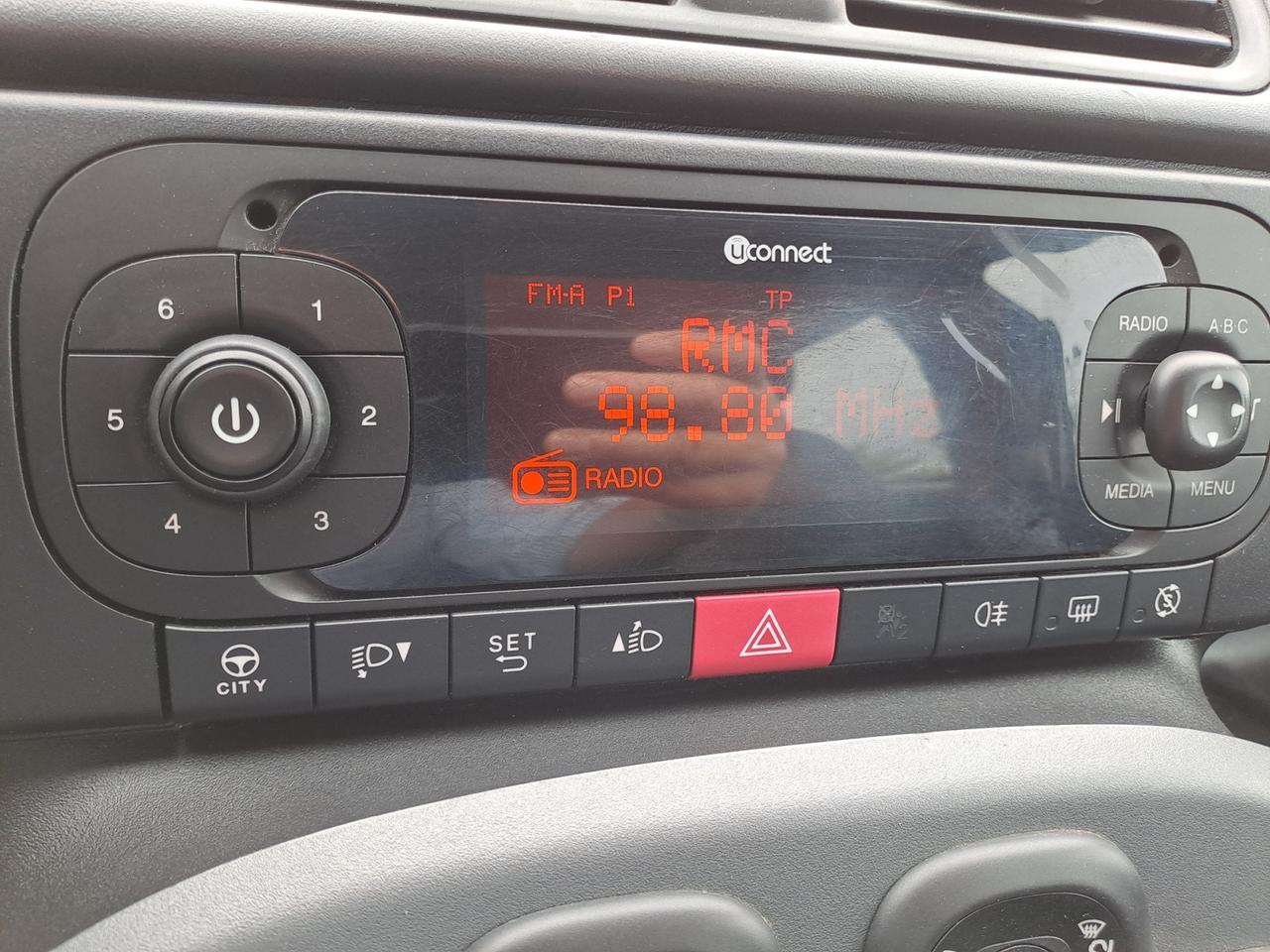 FIAT Panda 3ª serie - Panda 1.0 FireFly S&S Hybrid Red
