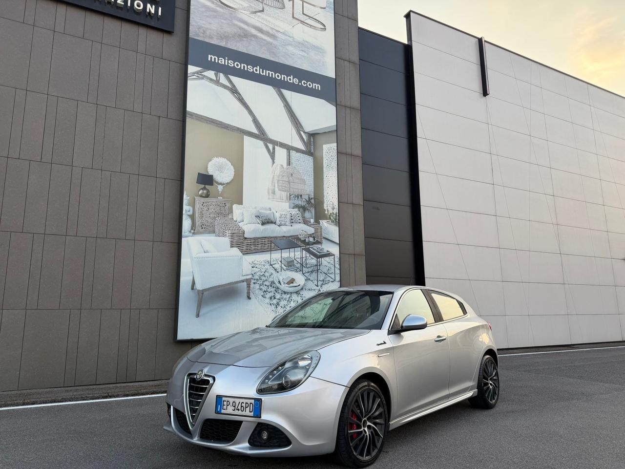 Alfa Romeo Giulietta 1.6 JTDm-2 105 CV Exclusive