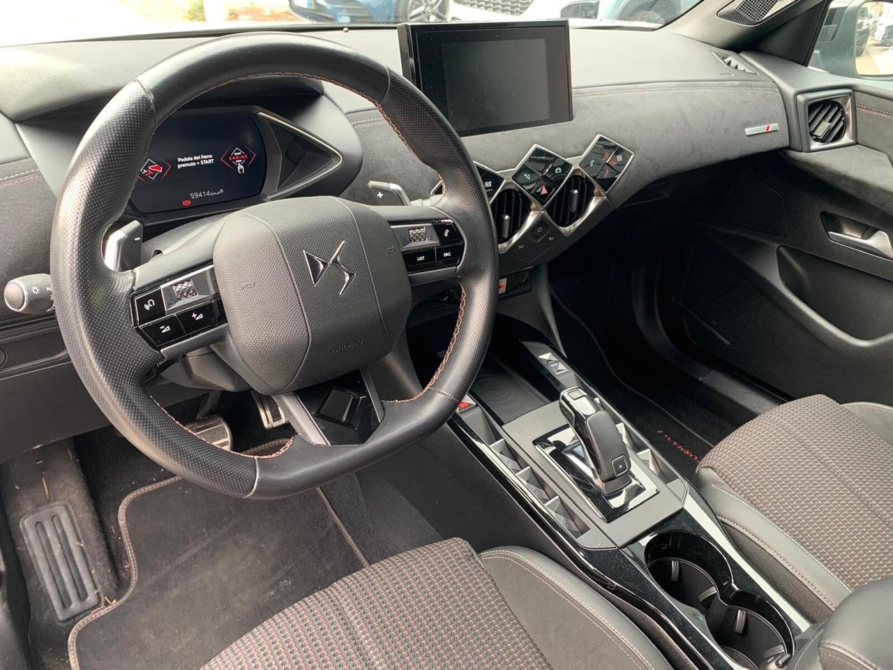 DS3 3 Crossback 130 aut. Performance Line *PROMO*