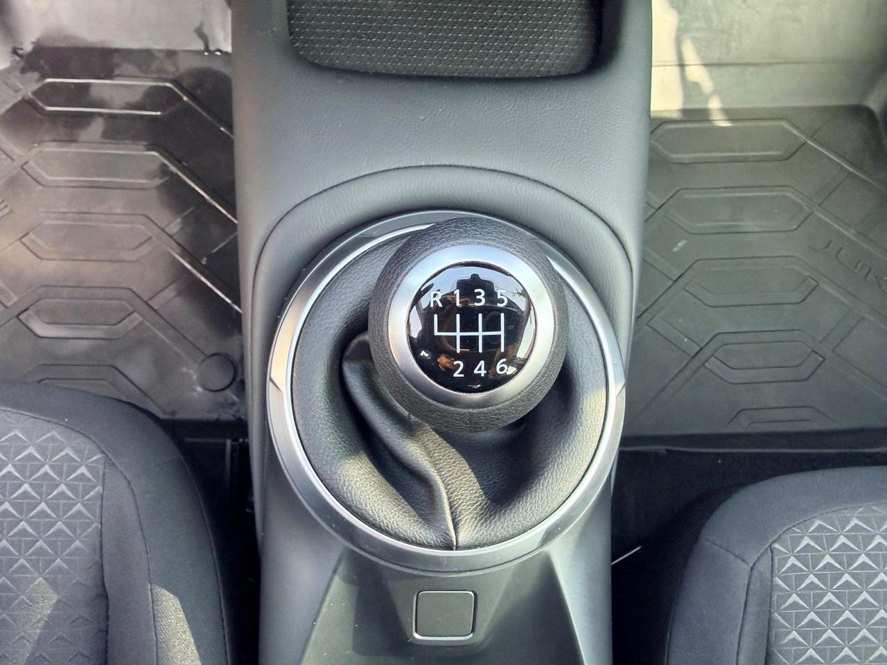 Nissan Juke Acenta 1.0 DIG-T 114 #9785