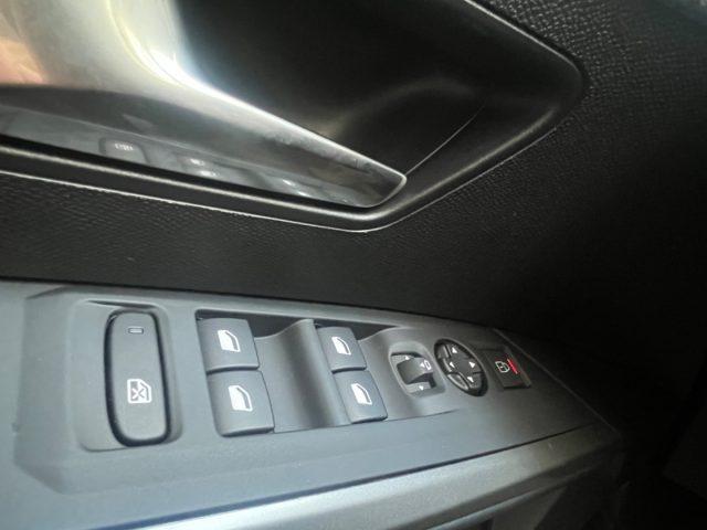 PEUGEOT 3008 Hybrid 136 e-DCS6 Allure tua da ?379,00 mensili