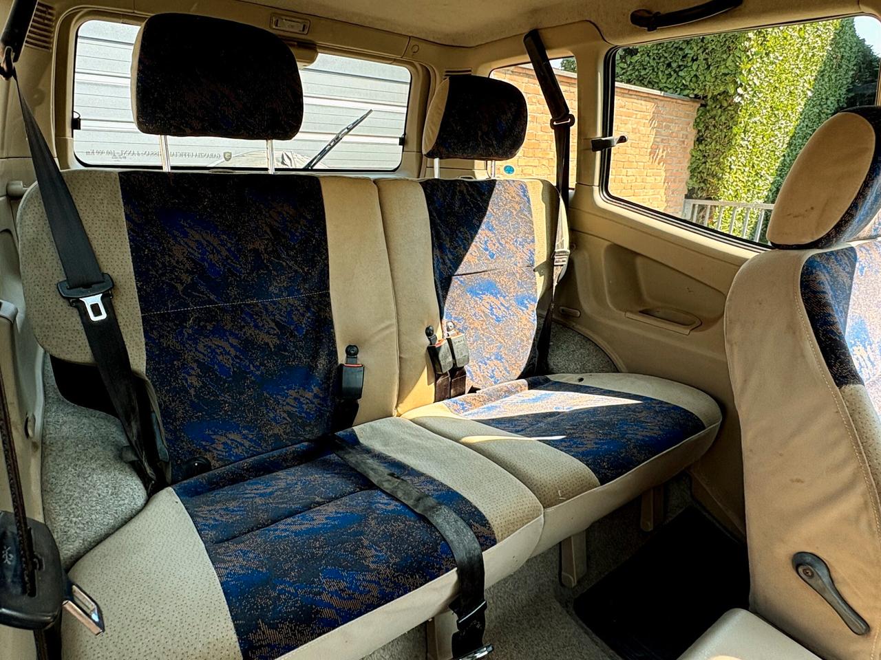 NISSAN TERRANO 2.7D 4x4 - 172000km -U.Propr-2000