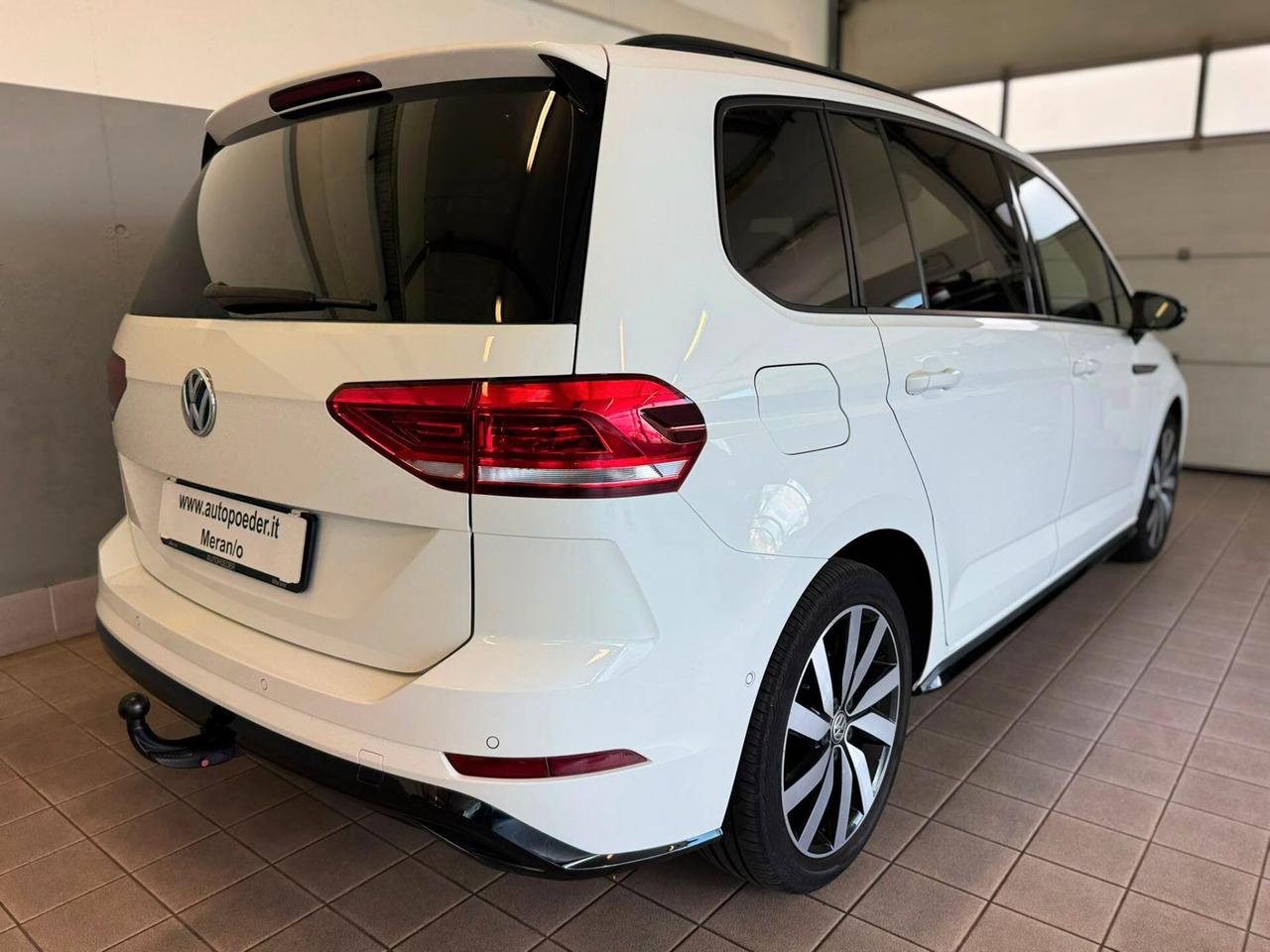 Volkswagen Touran 1.5 TSI EVO DSG R-Line 7Posti Gancio