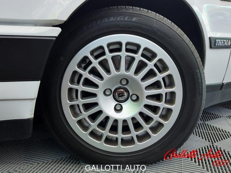 Lancia Thema 2.0 i.e. turbo 16V