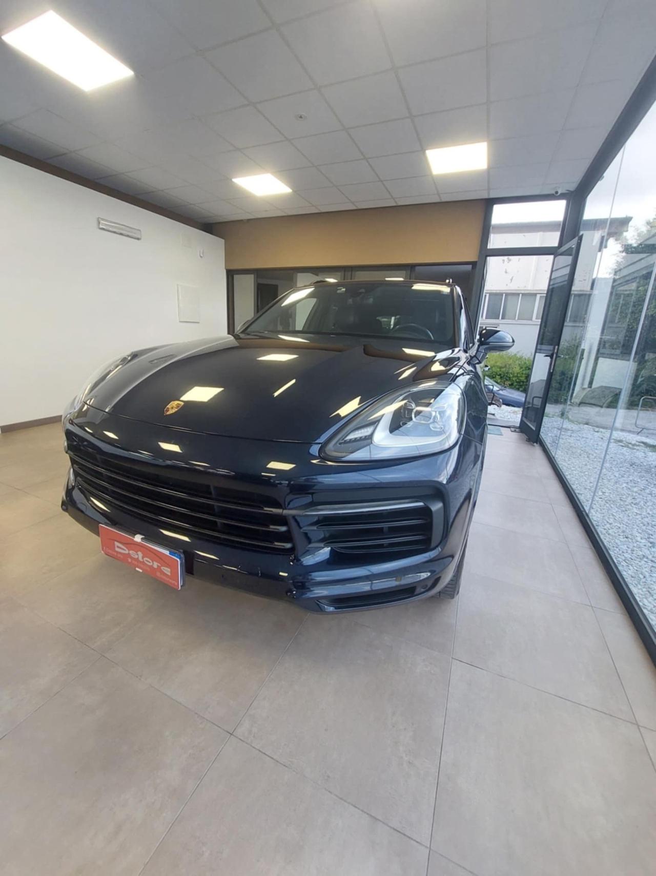 Porsche Cayenne 3.0 V6
