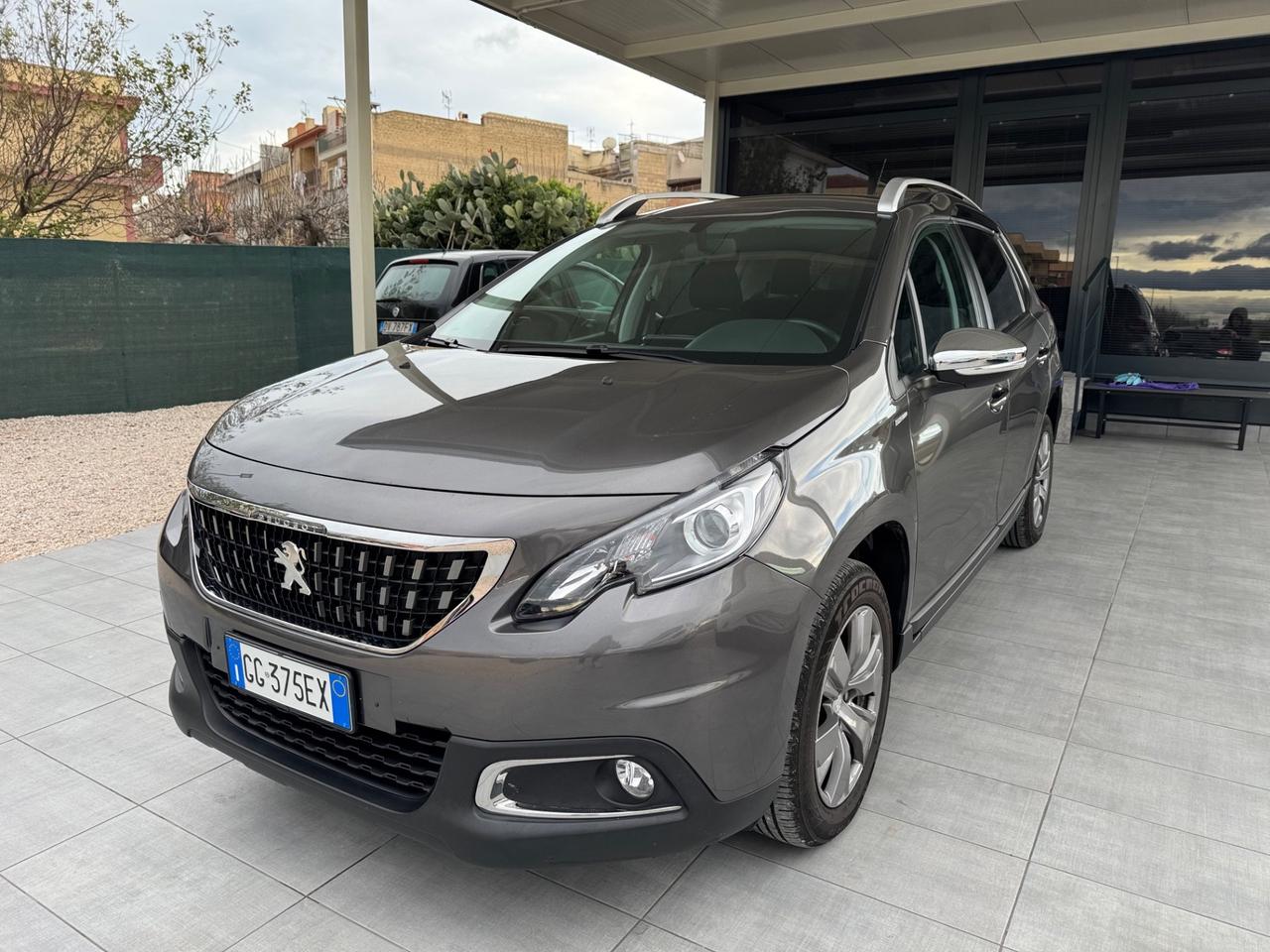 Peugeot 2008 PureTech 82 S&S Style