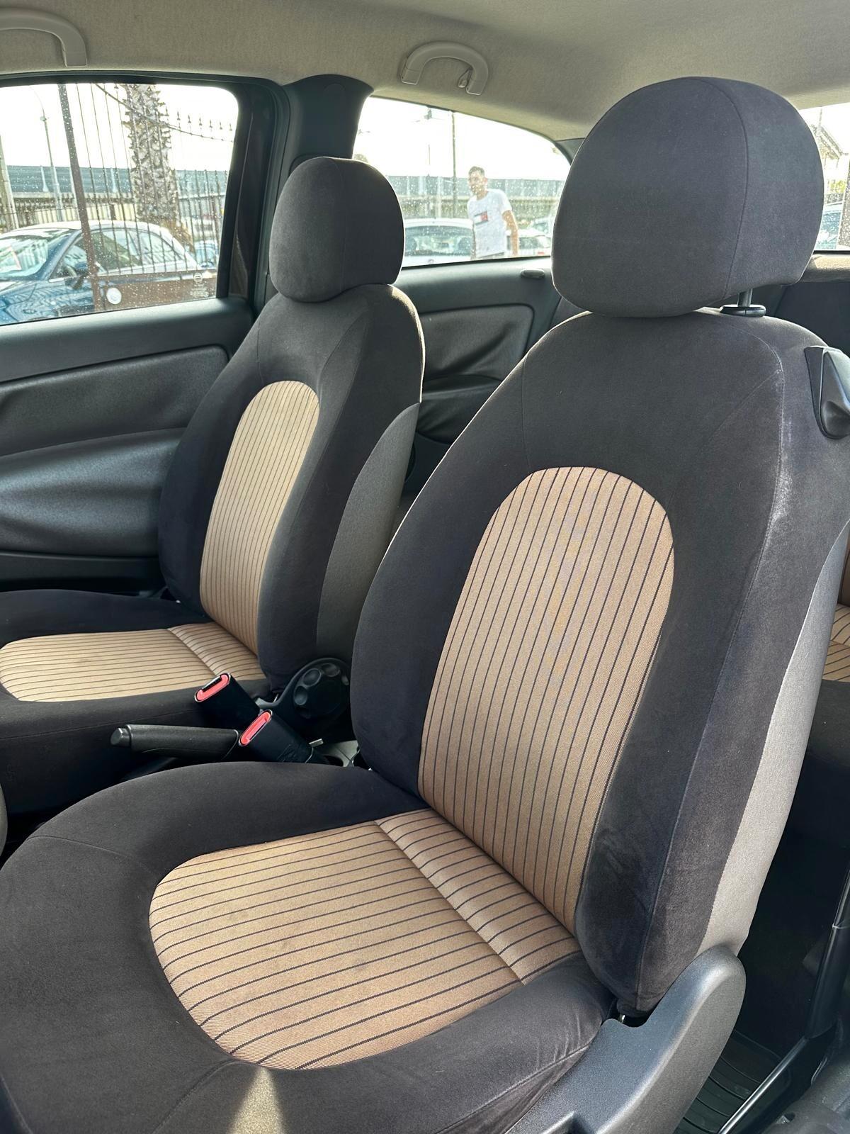 Lancia Ypsilon 1.2 Platino