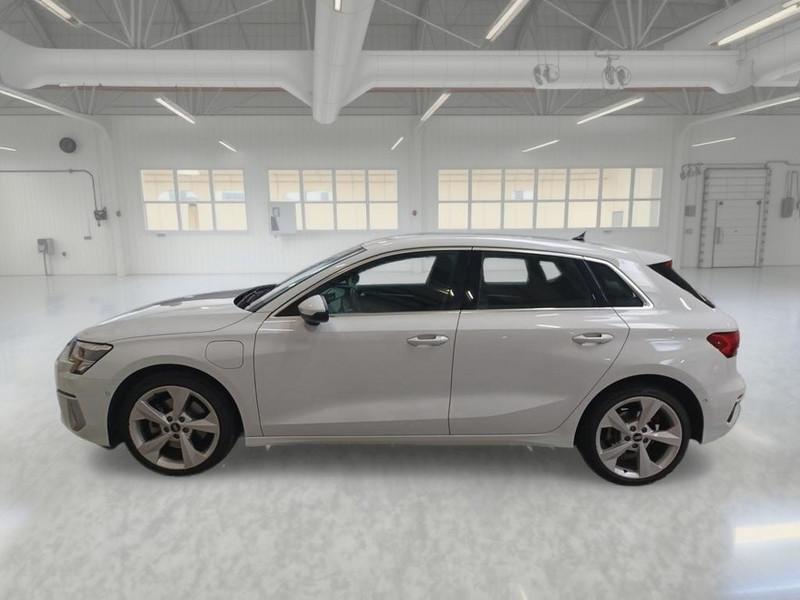AUDI A3 SPORTBACK 40 TFSI E S TRONIC BUSINESS ADVANCED S.BACK 5 PORTE BERLINA