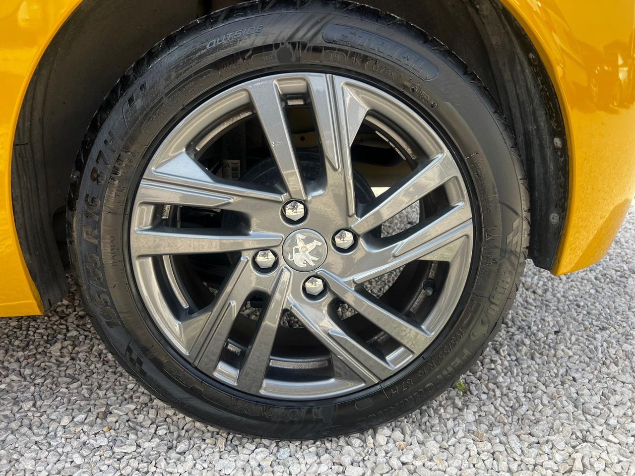 Peugeot 208 PureTech 75 Stop&Start 5 porte Active