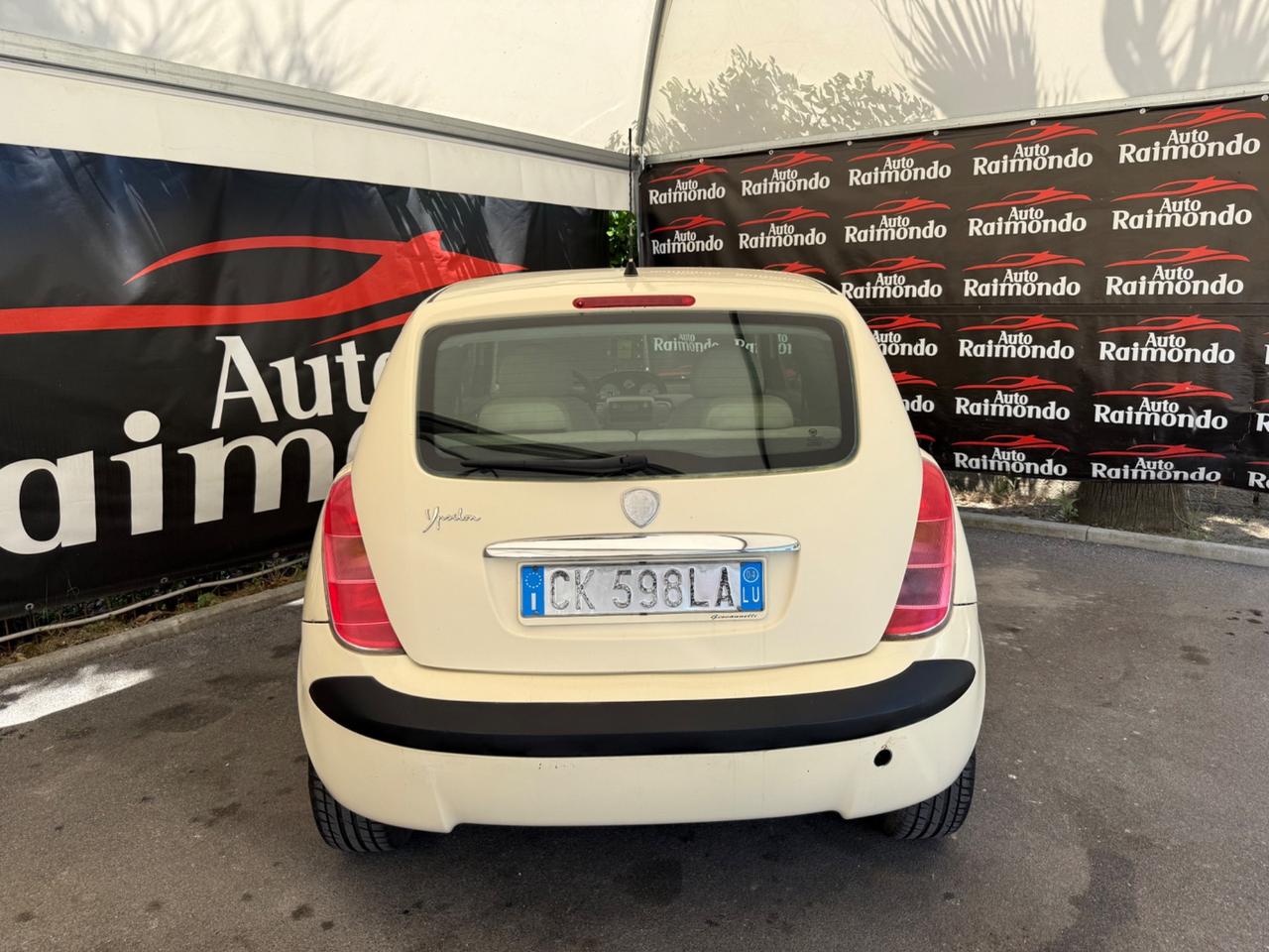 Lancia Ypsilon 1.2 Argento