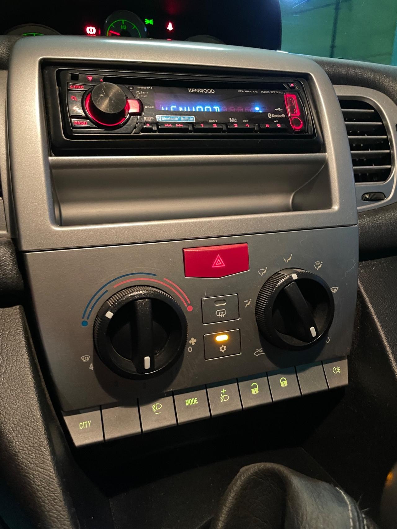 Lancia Ypsilon 1.2 Neopatentati Euro 5