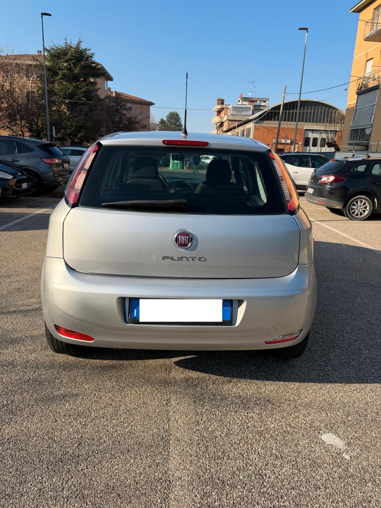 Fiat Punto 1.4 Natural Power - NEOPATENTATI - GARANTITA -