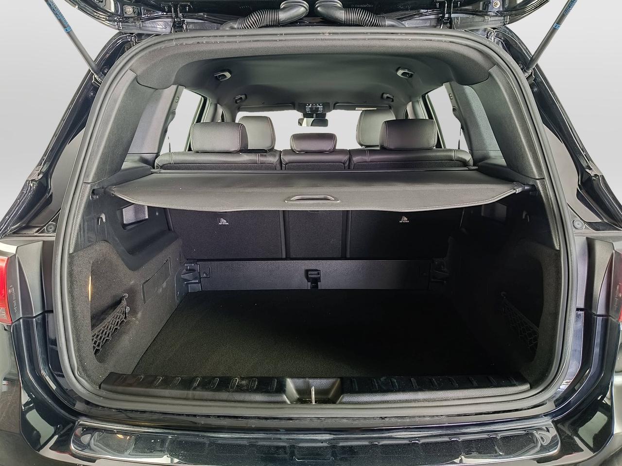 Mercedes-Benz GLB - X247 2019 - GLB 180 d Sport auto