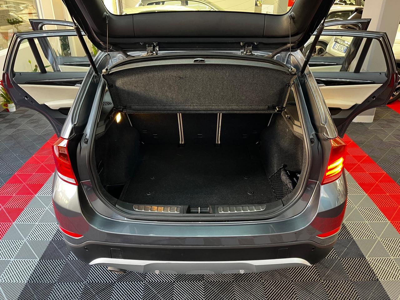 Bmw X1 sDrive16d X Line - FABIANOAUTO