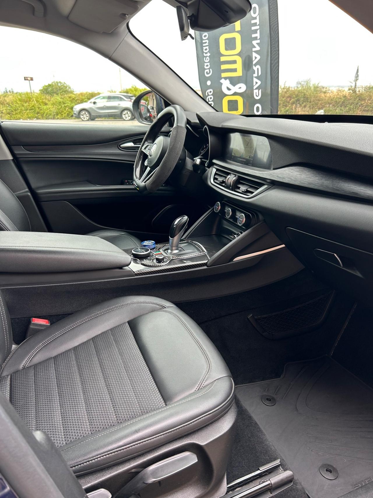Alfa Romeo Stelvio 2.2 Turbodiesel 210 CV AT8 Q4 Super