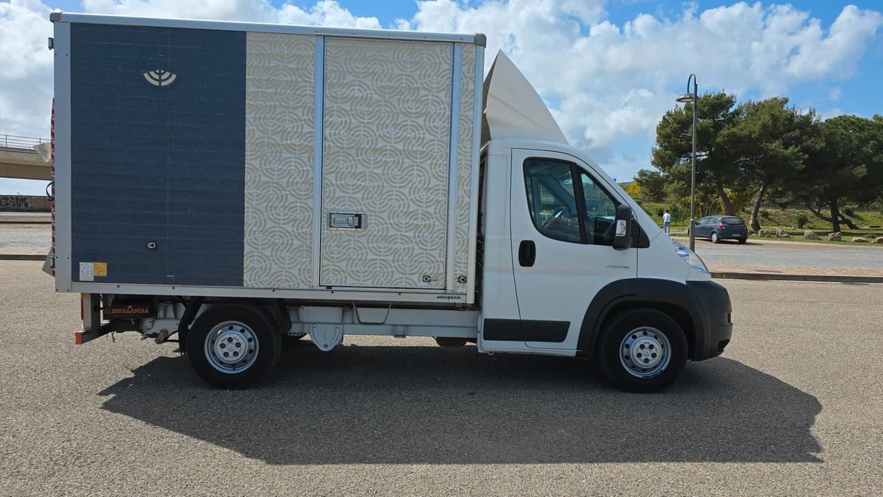 Citroen Jumper 33 2.2 HDi/120 PC Cabinato