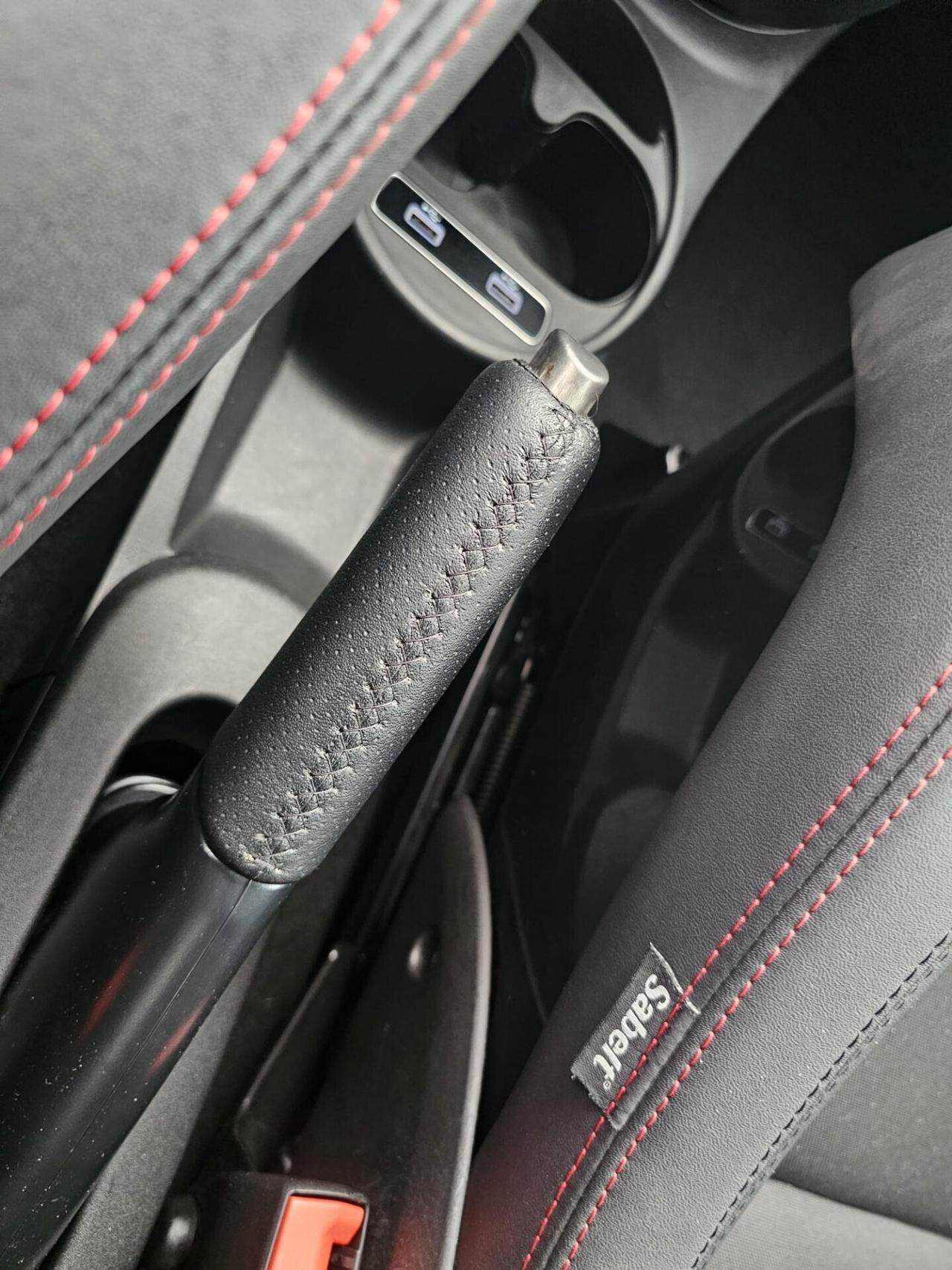Abarth 595 C 1.4 Turbo T-Jet 180 CV Esseesse