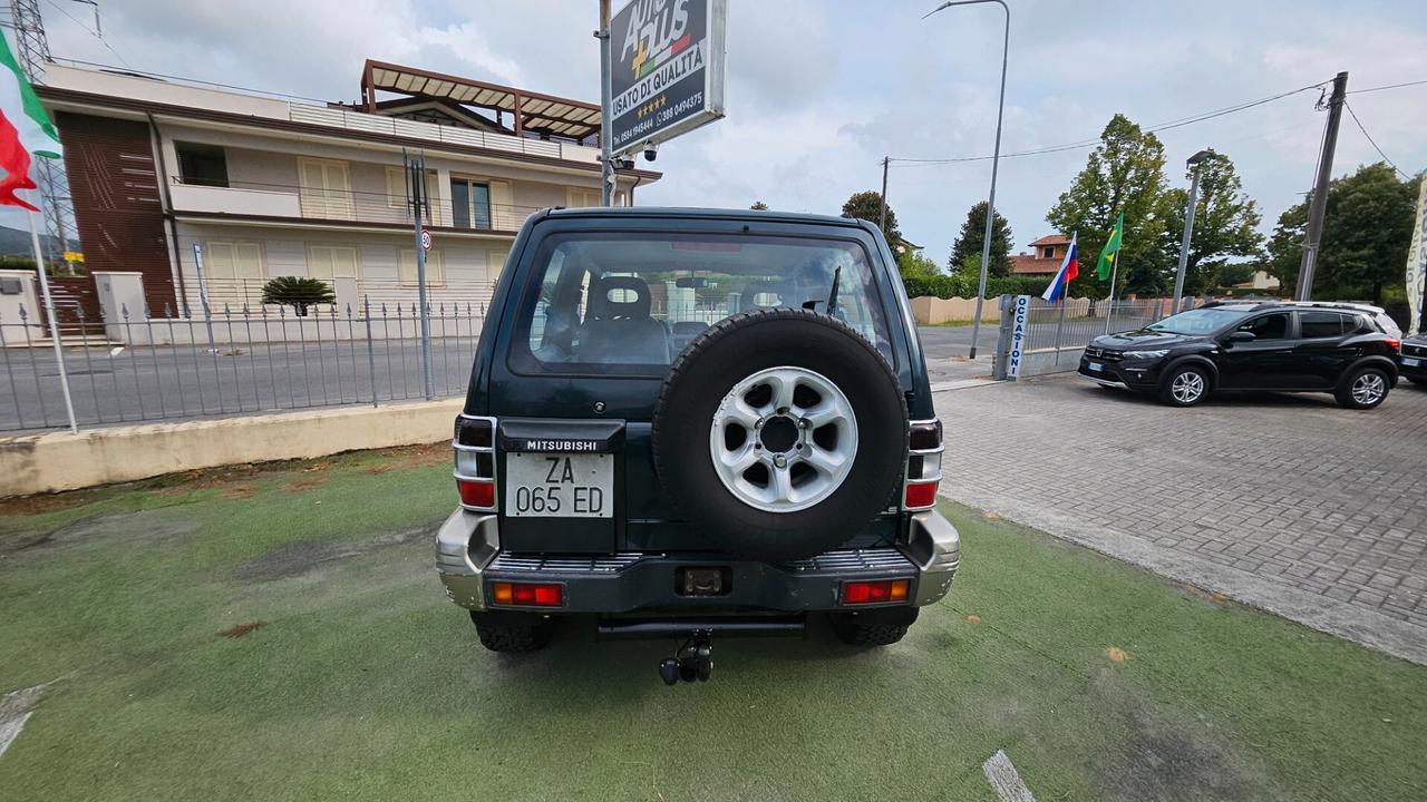 Mitsubishi Pajero 2.8 TDI Metal-top S.S. GLS Target