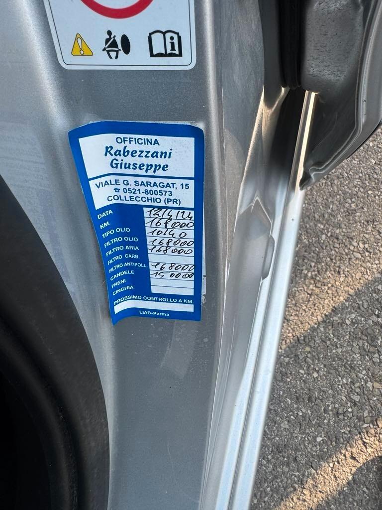 Honda FR-V 1.7 Benzina NEOPATENTATI 6 posti